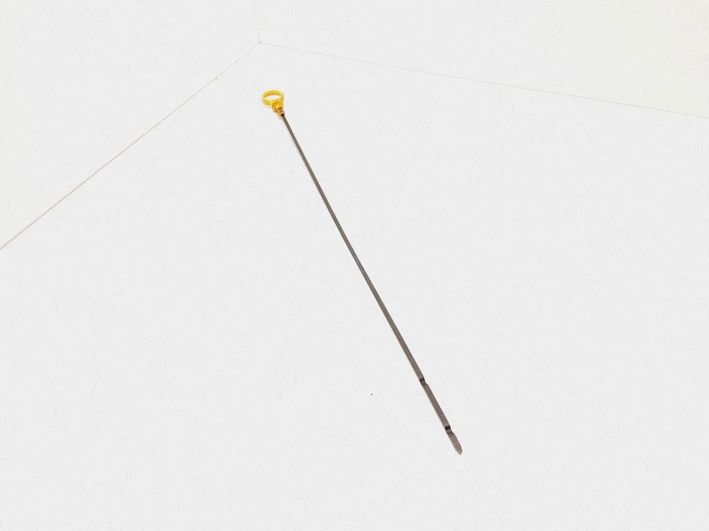 Oil level dip stick – Ford Mustang V (2005-2014)