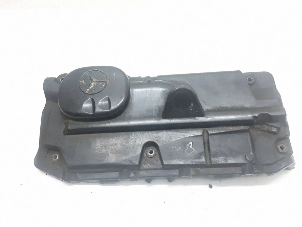 Engine cover (trim) A6110163224