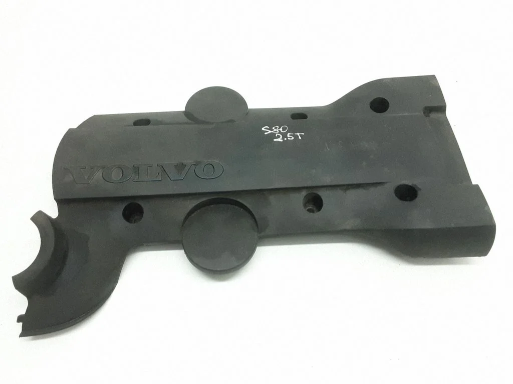 Engine cover (trim) 30650895