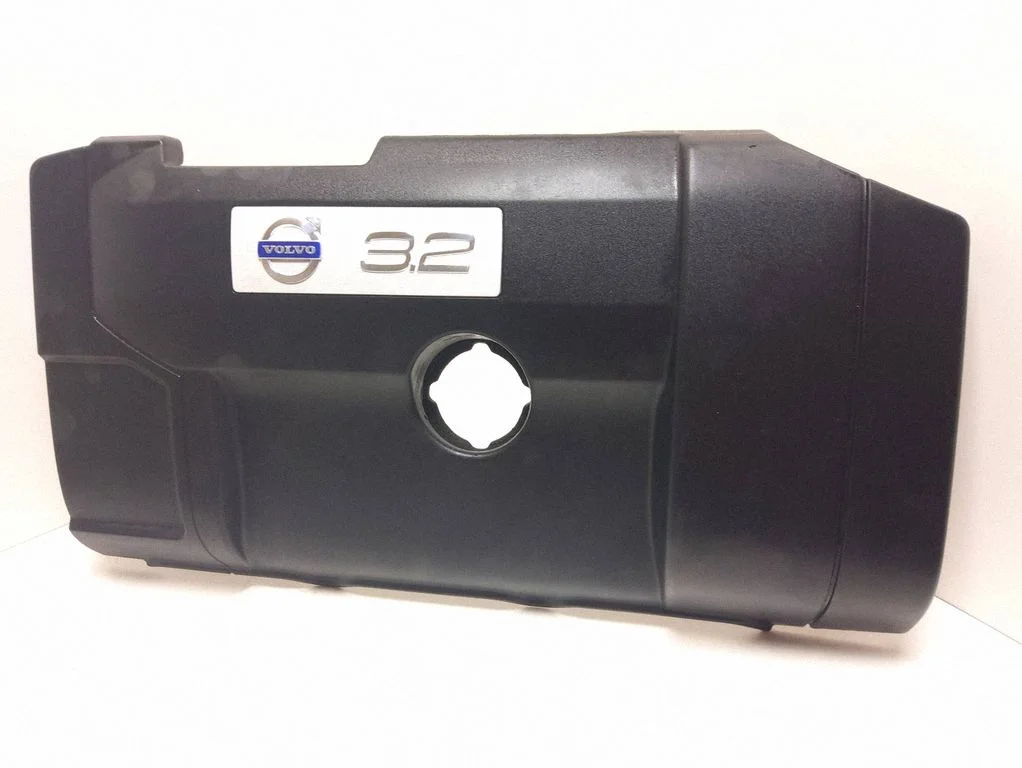 Engine cover (trim) – Volvo XC60 (2009-2013)