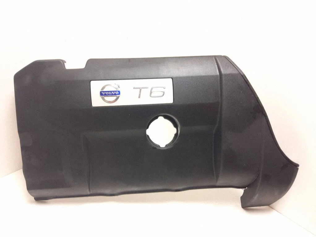 Engine cover (trim) – Volvo XC60 (2009-2013)