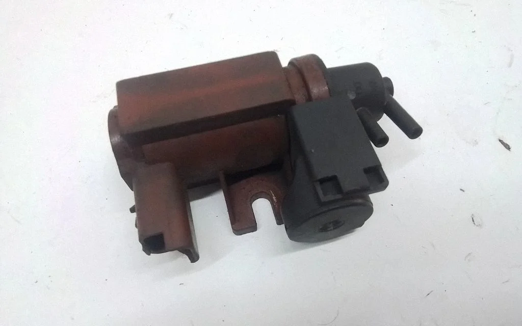 Turbo solenoid valve 6G9Q9E882CA