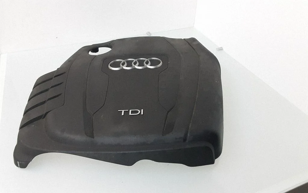 Mootori kate (kaunistus) – Audi Q5 SQ5 8R (2008-2017)