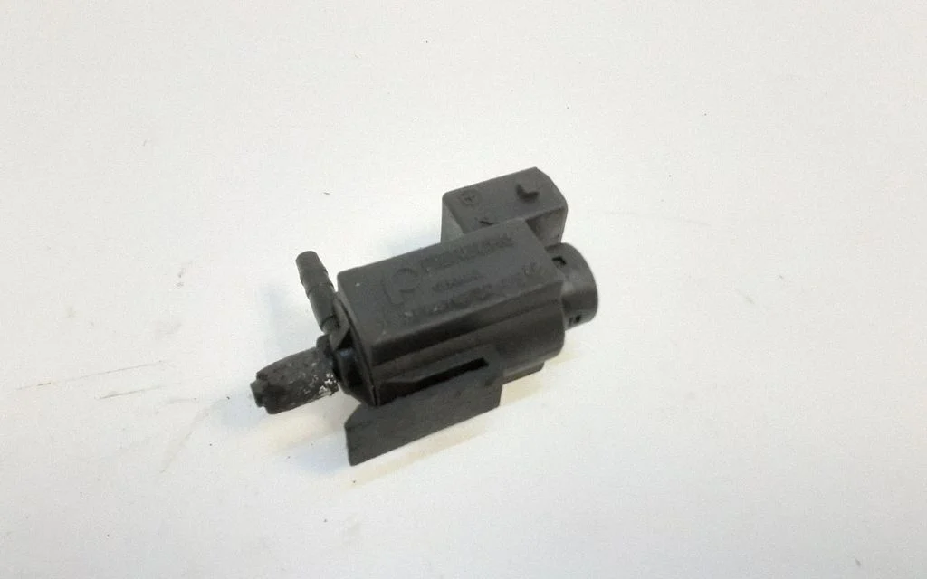 Turbo solenoid valve – BMW 5 Series E60 E61 (2004-2010)