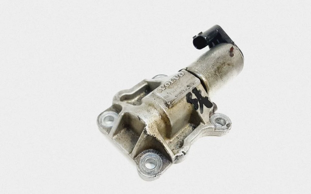 Turbo solenoid valve 8670421