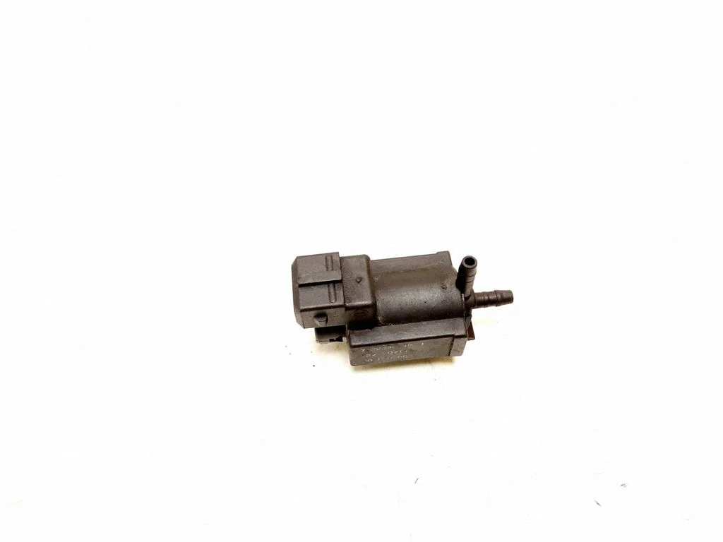 Turbo solenoid valve 30611668