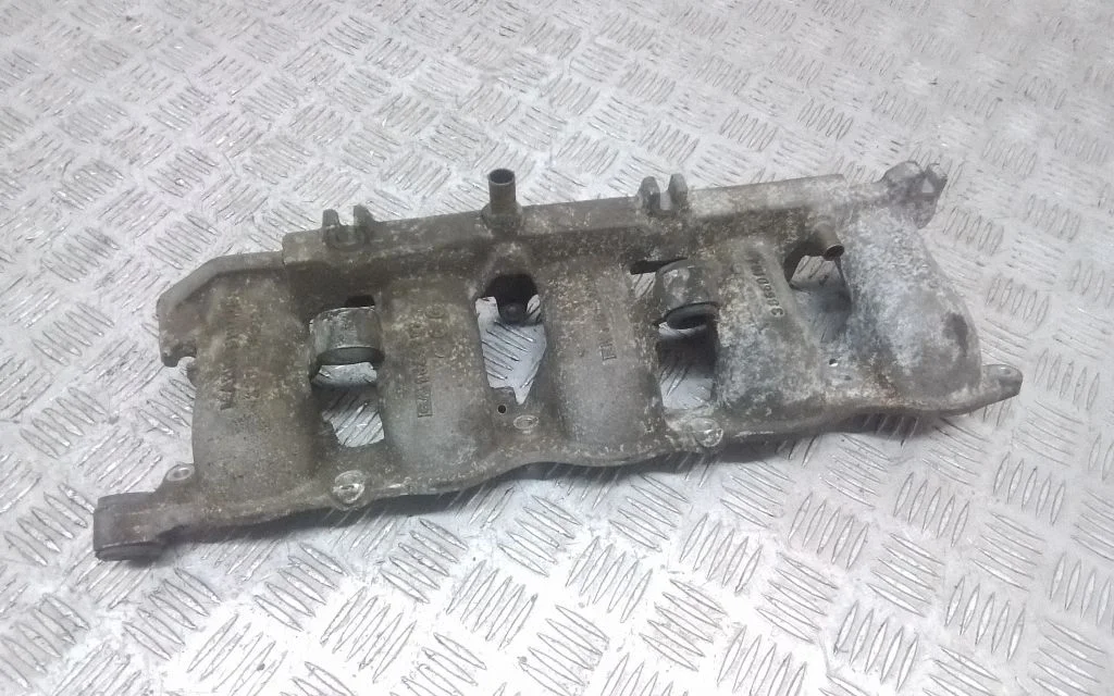 Intake manifold – Volvo S40 (2004-2007)