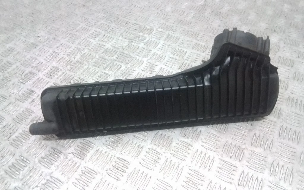 Intake manifold – Volvo S40 (2004-2007)