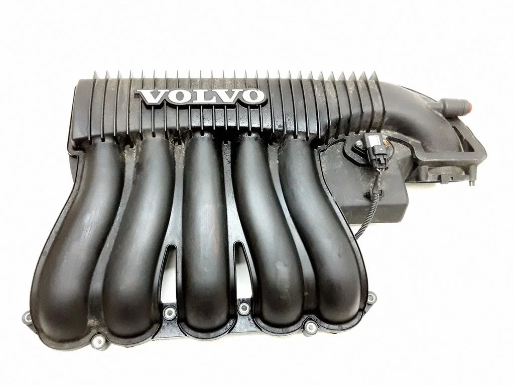 Sisselaskekollektor – Volvo V50 (2004-2007)