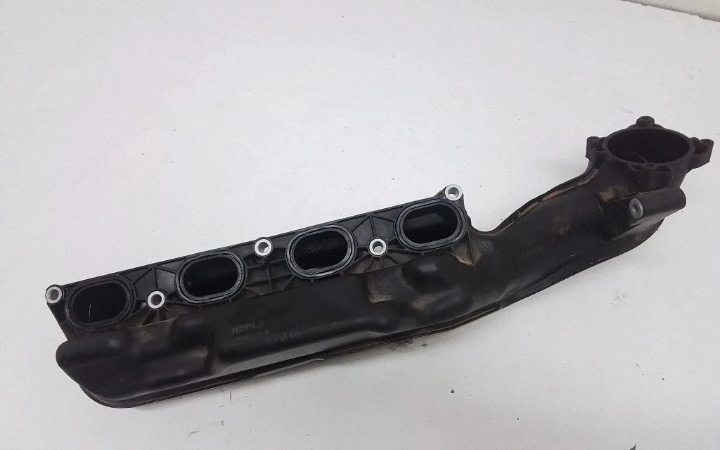 Sisselaskekollektor – BMW 7-seeria F01 F02 F03 F04 (2008-2016)