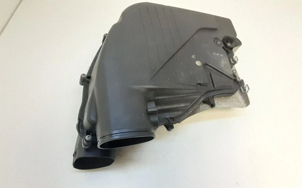 Air filter box 7577466