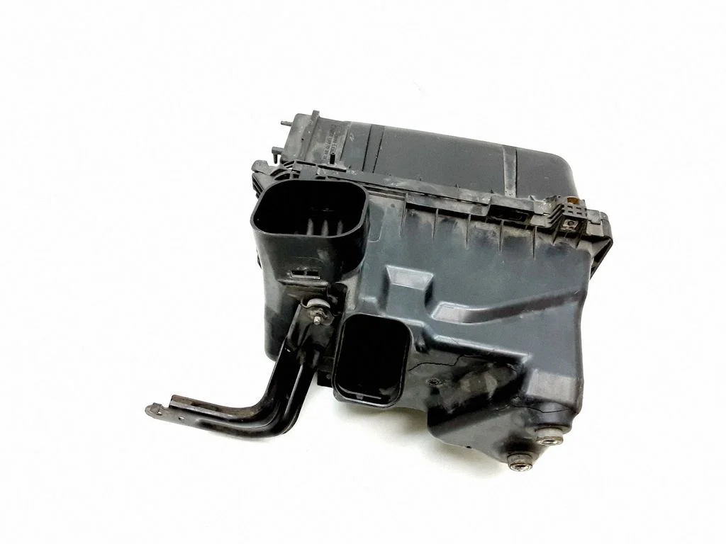 Air filter box