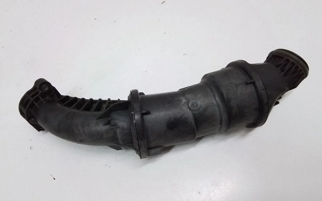 Air intake duct part 31431155