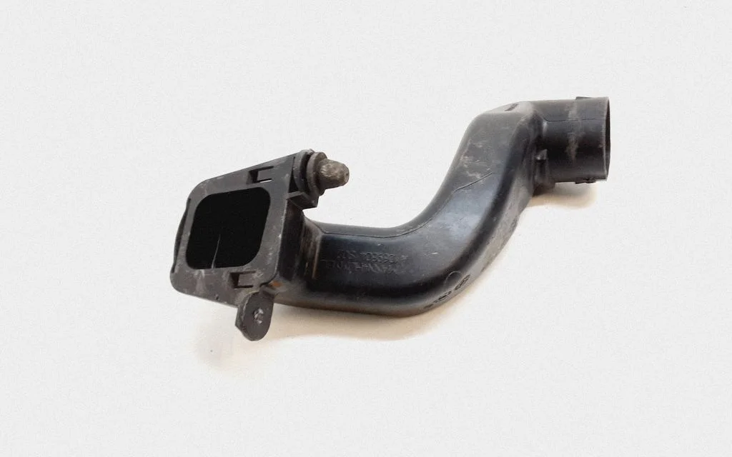 Air intake duct part – Volvo V40 (2012-2019)