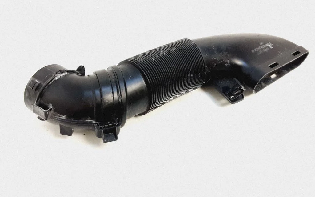 Air intake duct part A6510900400