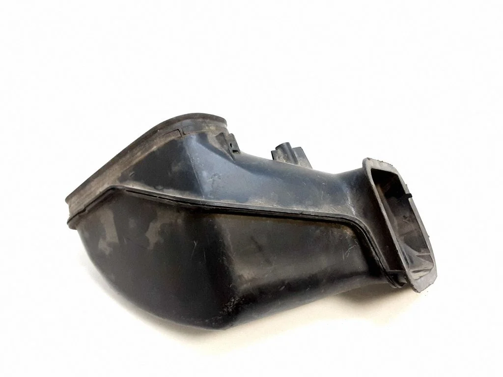 Õhuvõtukanali osa (-d) – BMW 7-seeria E65 E66 (2001-2008)