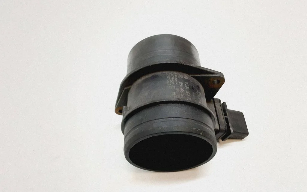 Przepływomierz powietrza 03G906461C