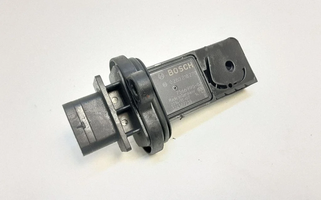 Mass air flow meter – BMW 7 Series F01 F02 F03 F04 (2008-2016)