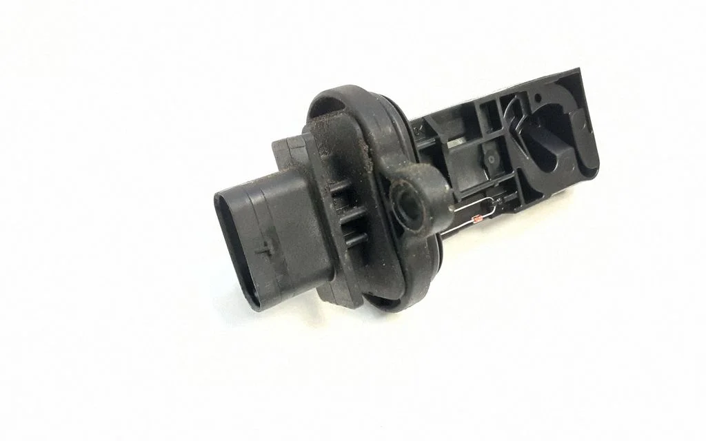 Mass air flow meter – BMW 7 Series F01 F02 F03 F04 (2008-2016)
