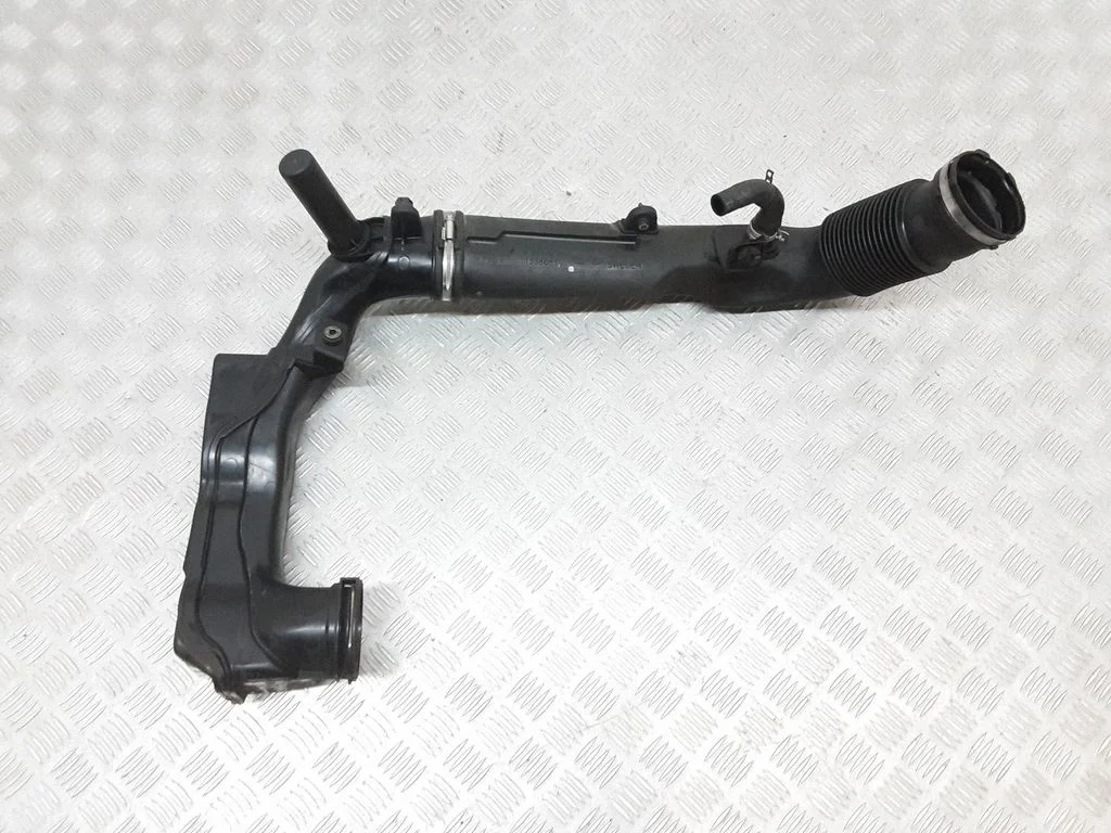 Rura dolotowa turbosprężarki – Volvo V40 (2012-2019)