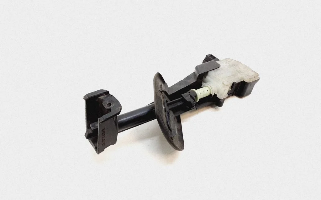 Fuel tank cap lock – Volvo V60 (2011-2013)