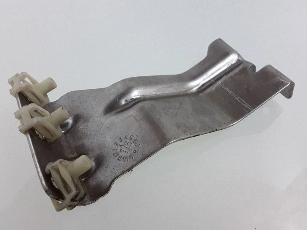 Mocowanie zbiornika paliwa – BMW X5 F15 (2013-2017)