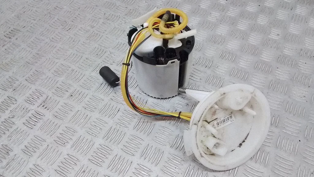 In-tank fuel pump 31405480