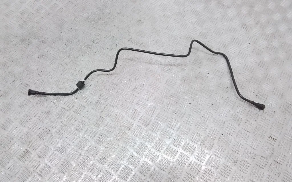 Fuel line pipe 8R0201220A