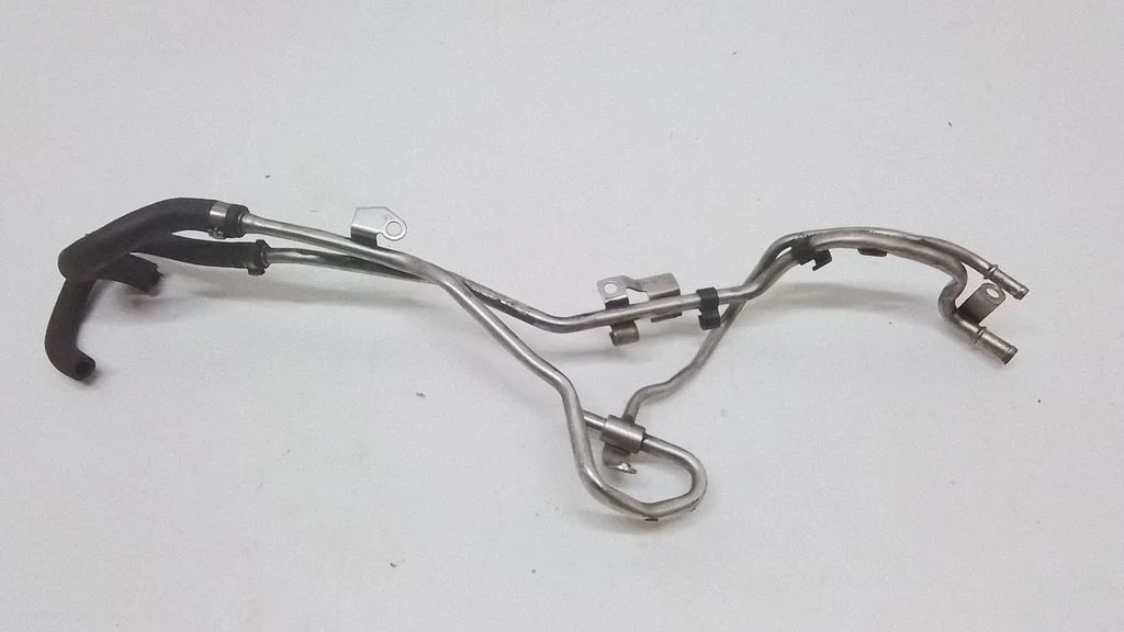 Fuel line pipe – Mercedes-Benz E-Class W212 (2009-2016)