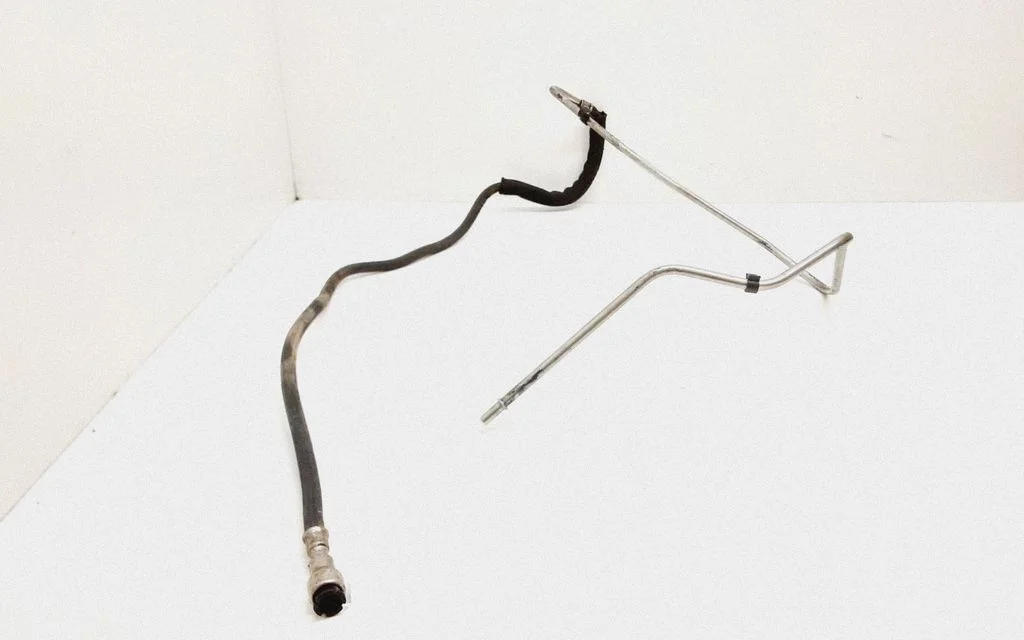 Fuel main line pipe