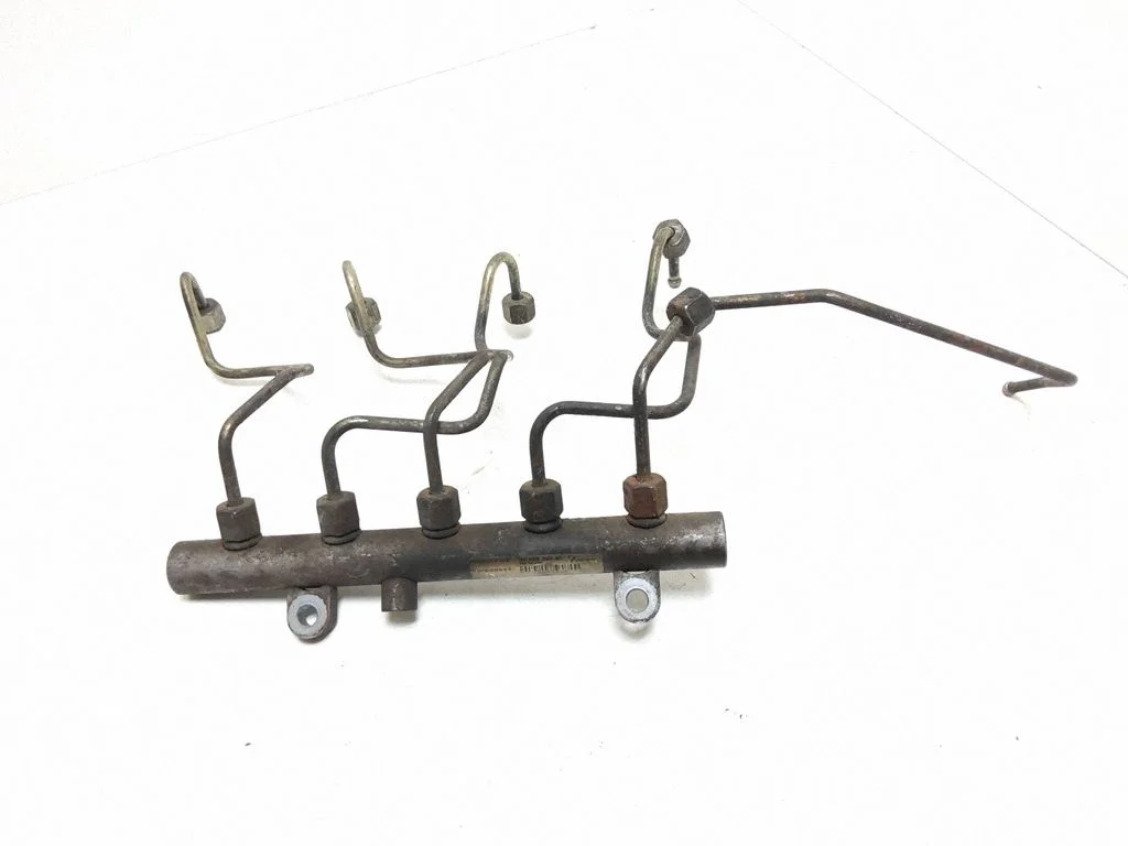 Fuel main line pipe – Volvo V50 (2004-2007)