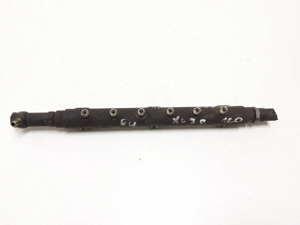 Kütuse magistraaltoru 30622085