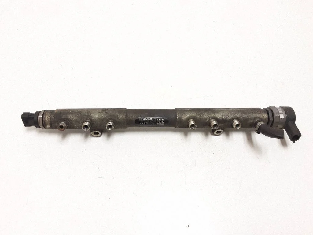 Fuel main line pipe 30757146