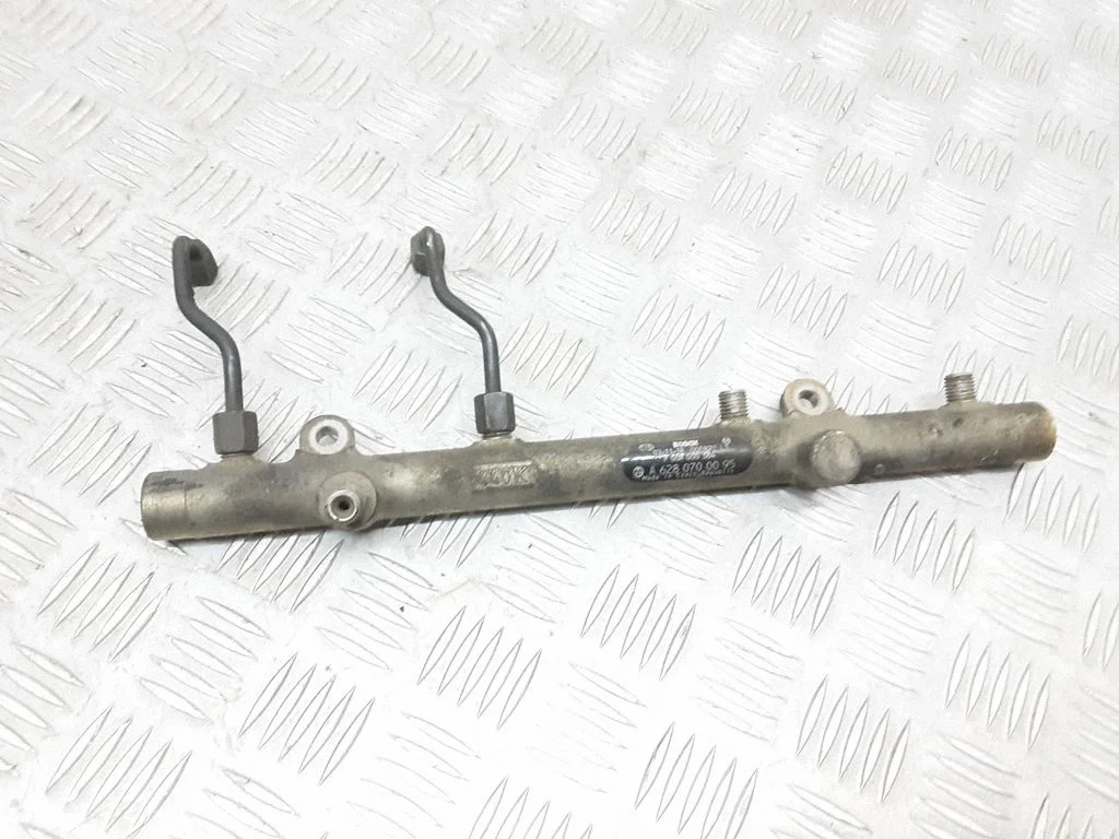 Fuel main line pipe A6280700095