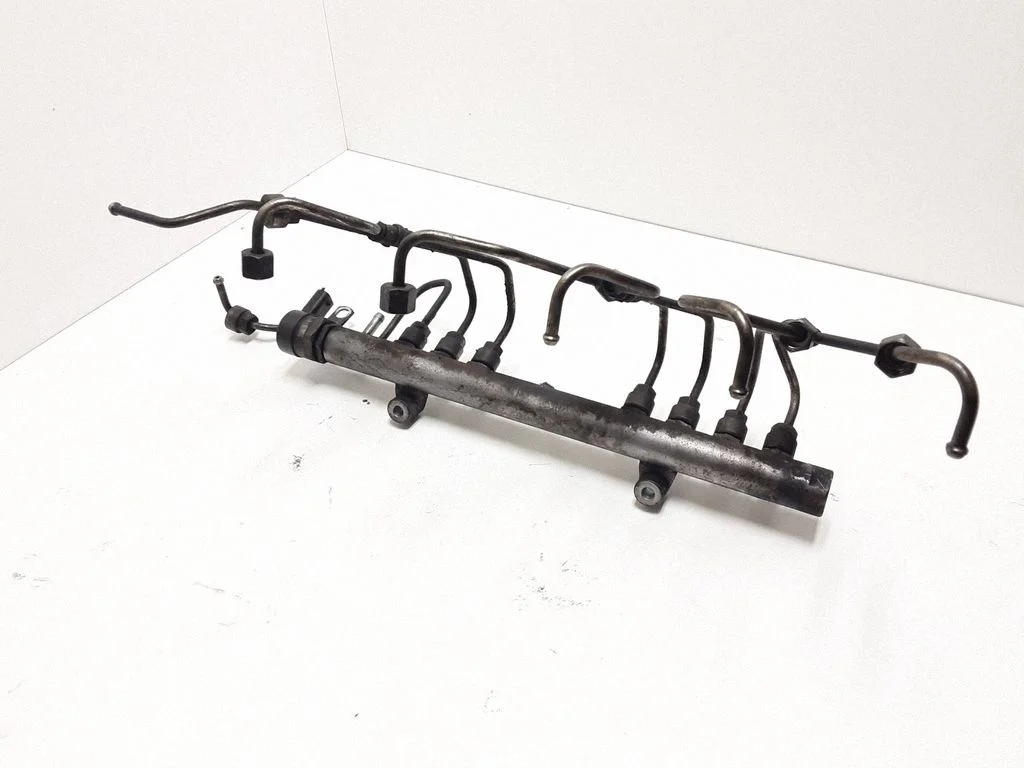 Fuel main line pipe – Volvo XC60 (2009-2013)