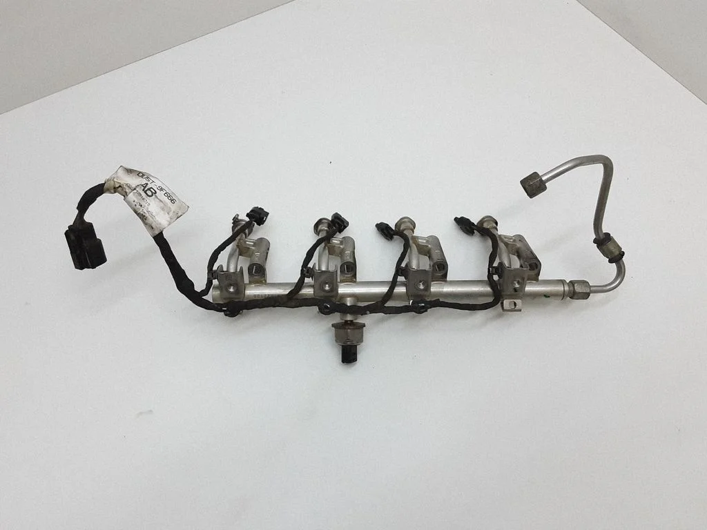 Fuel main line pipe