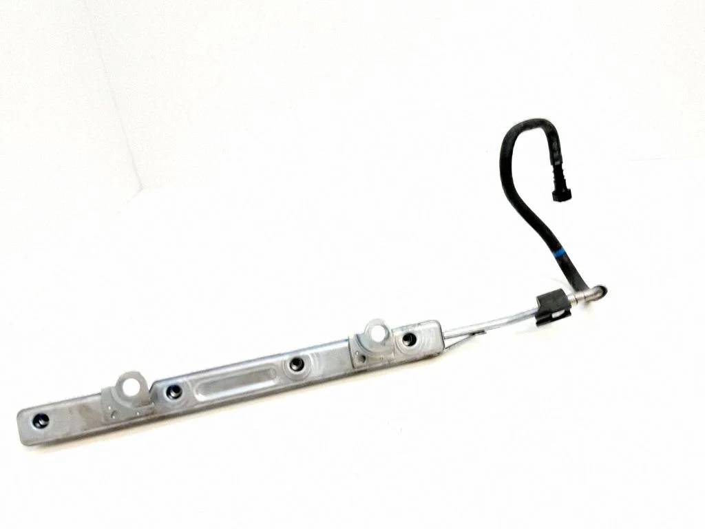 Fuel main line pipe