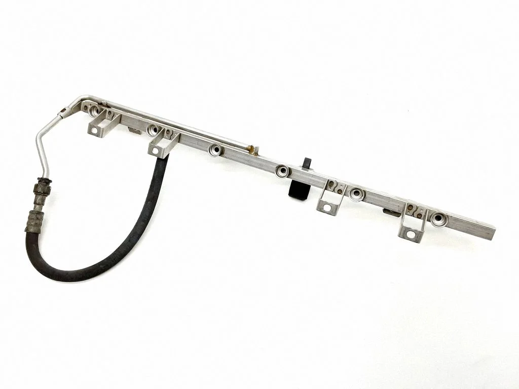 Fuel main line pipe