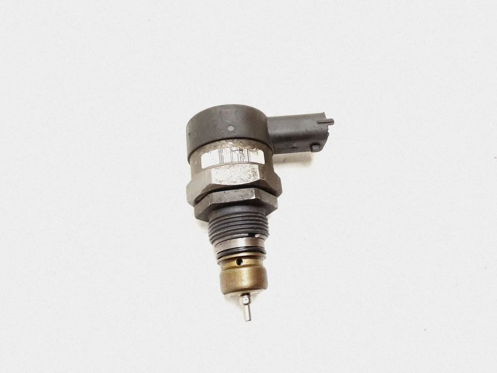 Regulator ciśnienia paliwa – Volvo XC60 (2009-2013)