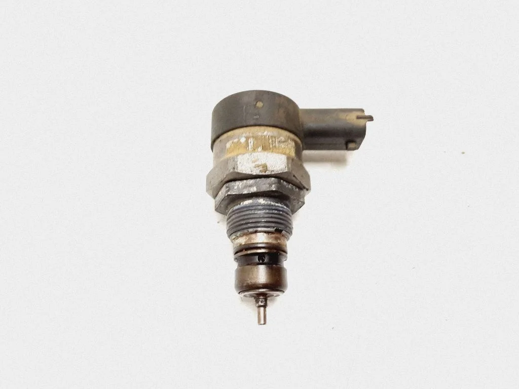 Regulator ciśnienia paliwa – Volvo XC90 (2007-2014)