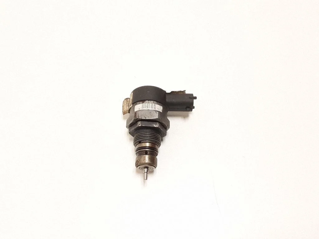 Regulator ciśnienia paliwa – Volvo XC70 (2005-2007)