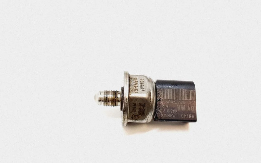 Fuel pressure sensor – Volkswagen Passat CC (2008-2016)