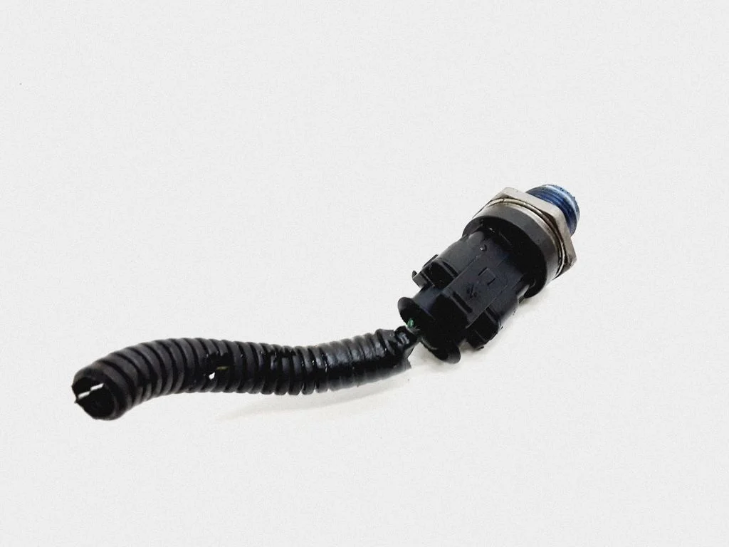 Fuel pressure sensor – Volvo XC70 (2005-2007)