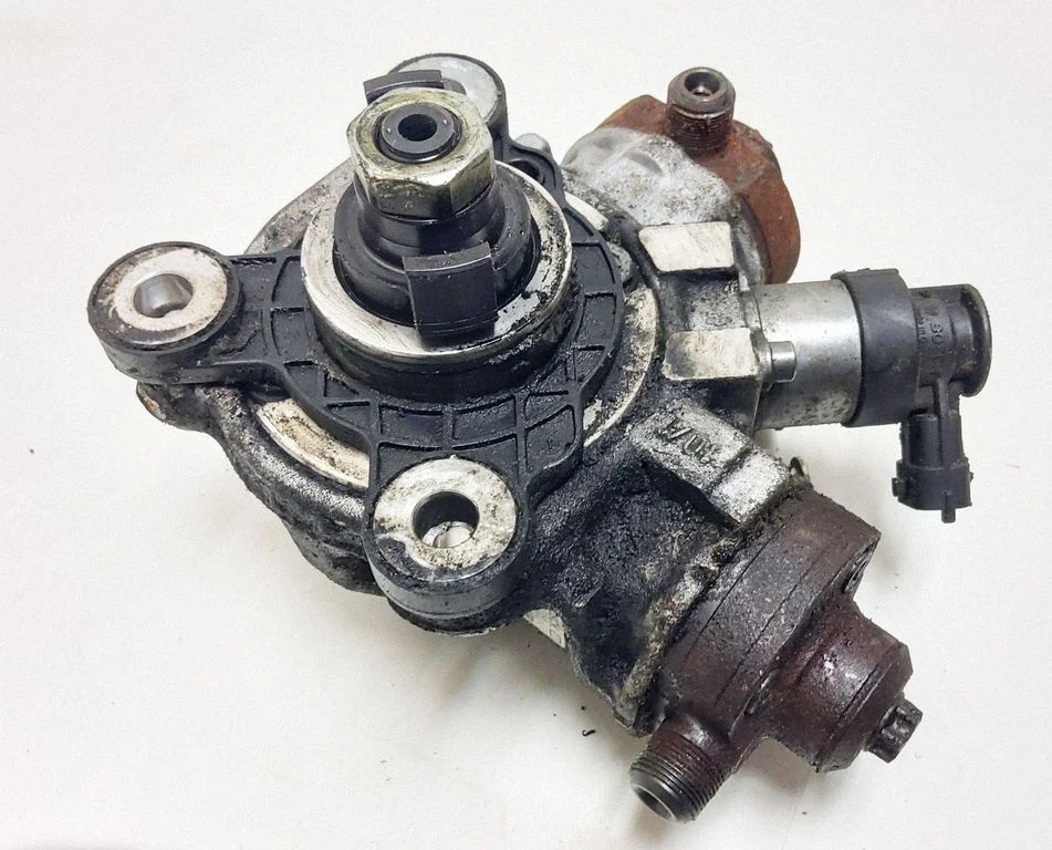 Kütuse kõrgsurvepump 31272896