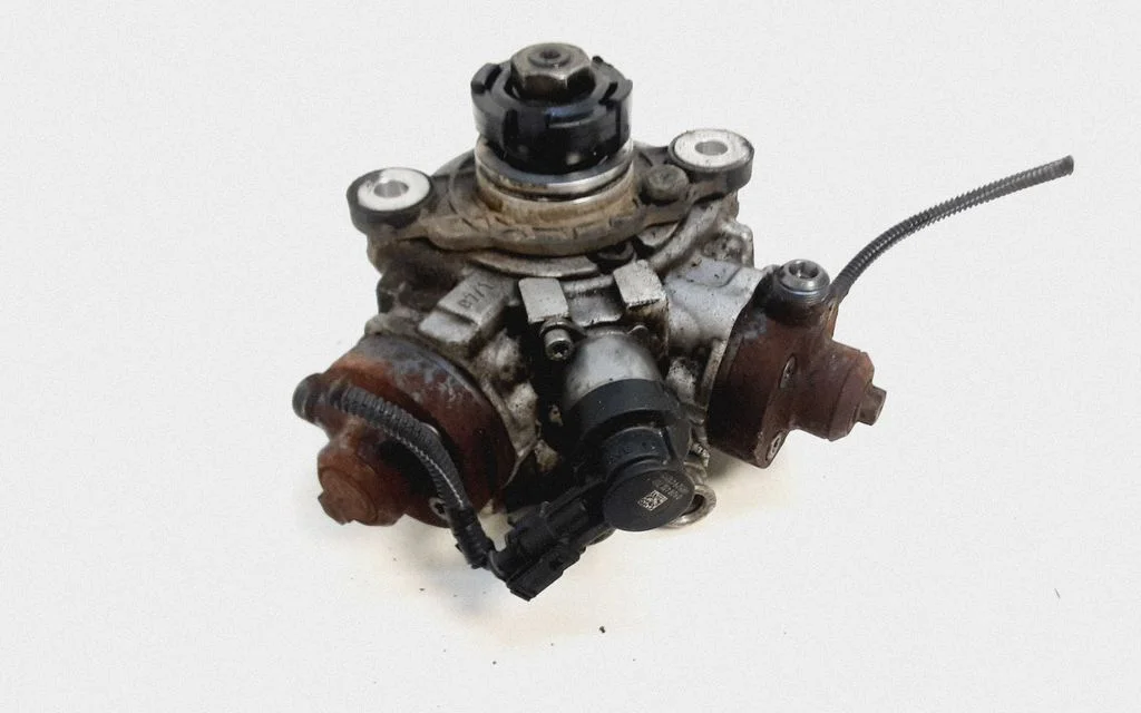 Kütuse kõrgsurvepump 31272896