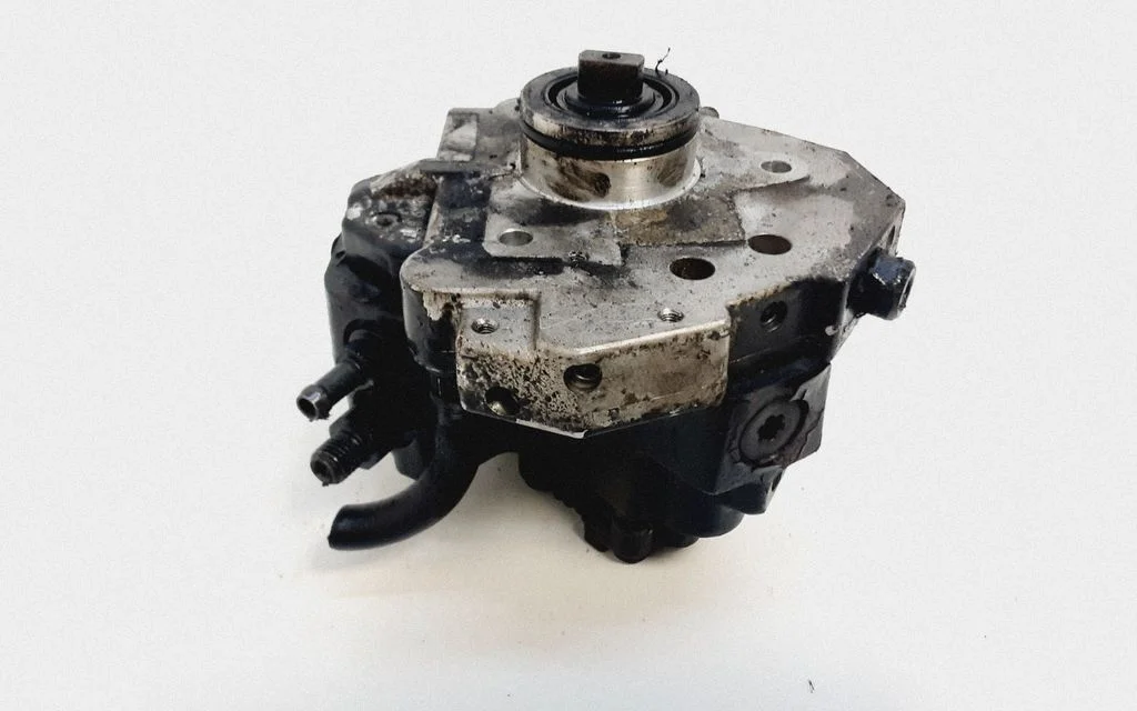 Fuel injection high pressure pump 8689590