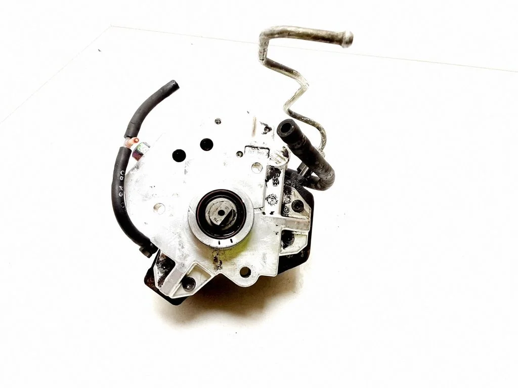 Kütuse kõrgsurvepump 8642777