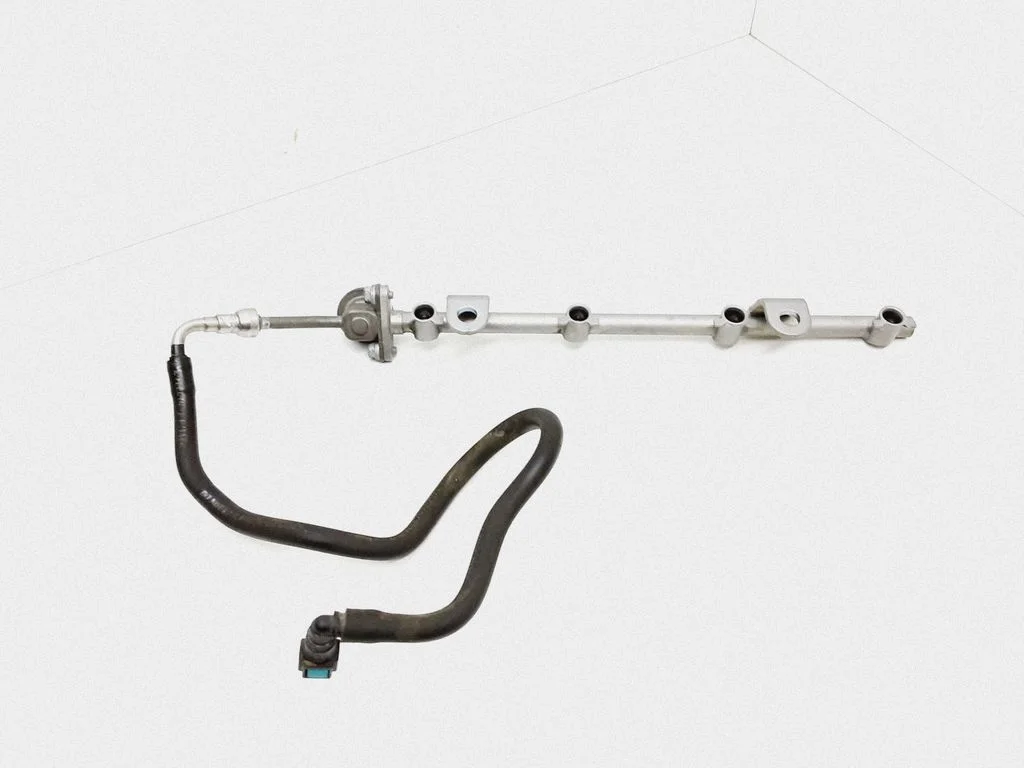 Kütuse magistraaltoru – Toyota RAV 4 (XA40) (2012-2018)