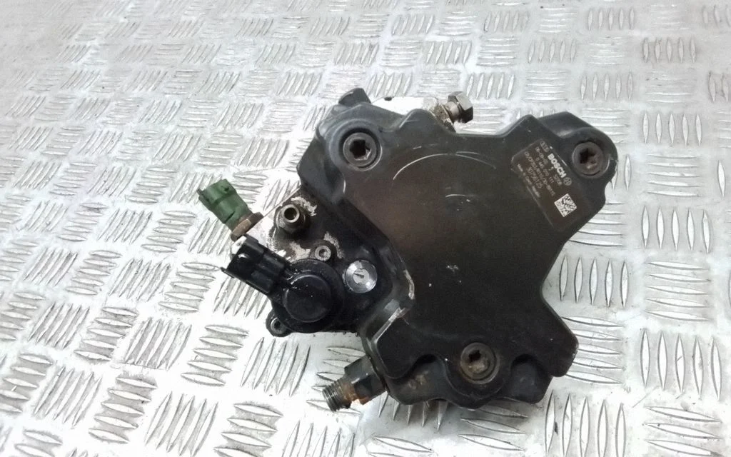 Kütuse kõrgsurvepump – Volvo V50 (2004-2007)