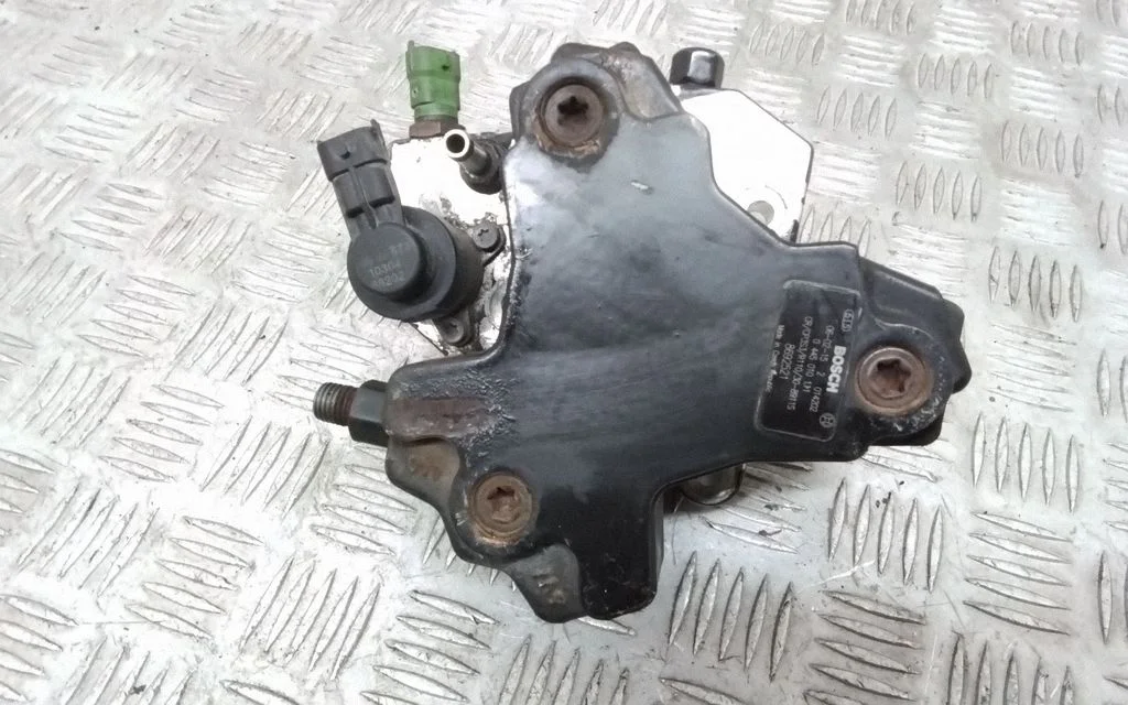 Fuel injection high pressure pump 8692521